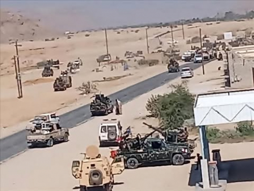عاجل: وحدات القوات الجنوبية تقترب من مقر القيادة في سيئون وسط انهيار لقوات الاحتلال اليمني