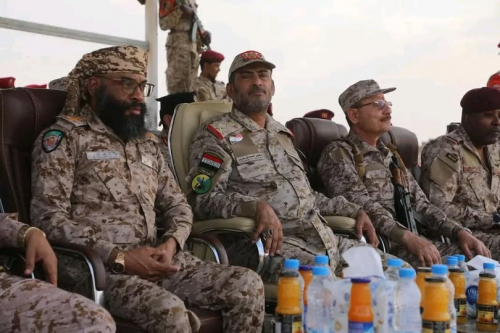 درع الوطن.. ذراع عسكرية خشنة لـ "رشاد العليمي" وتهديد قائم للجنوب