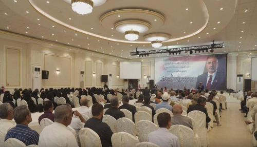 لقاء تاريخي بعدن.. 316 اتحاداً ونقابة تدعو الرئيس الزُبيدي لإعلان دولة الجنوب العربي