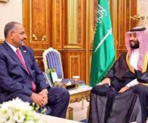 عاجل: الانتقالي الجنوبي يشترط حوارًا مباشرًا مع الرياض ويضع العليمي خارج معادلة التسوية