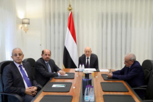 مجموعة لصوص اختطفوا "الشرعية" كرهينة يستخدمونها للابتزاز السياسي.