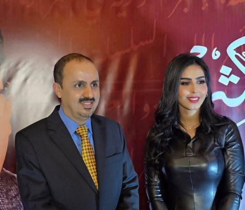 جميلات اليمن ونواعمها يتحولن إلى تهديد صريح لأبناء الجنوب عند ذكر فك الارتباط (صور)