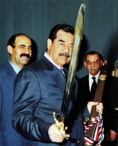 الرجل الذي أخفى صدام تحدث أخيرا :"صدام كان يعلم أن كل شئ انتهى واختار موت الأبطال
