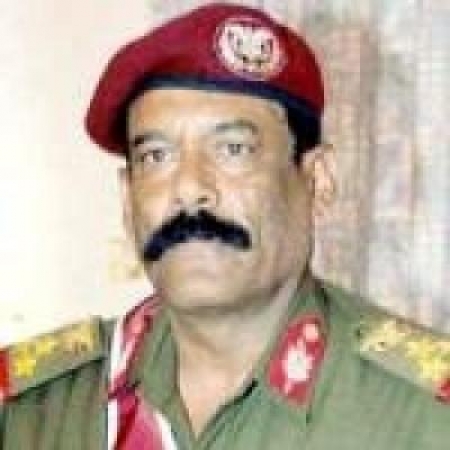 بعد خوضهما معا حروب صعدة ال 6..لماذا تخلى اللواء علي محسن عن القائد (جواس)؟