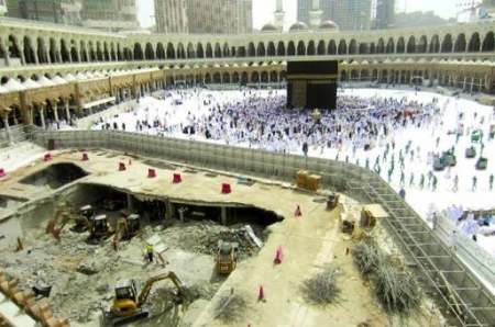 السعودية تنفق أكثر من 53 مليار دولار لتهيئة الحرم المكي لأستقبال مليوني حاج