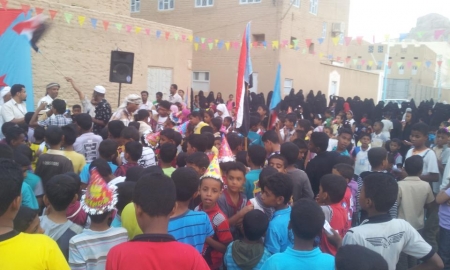 مخيم الشهيد الجنوبي بوادي حضرموت يحيي فعالية عيدية ووقفة حداد تضامنية مع الشهيد علي الحبشي بسيئون