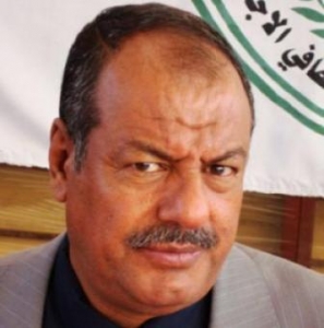 تغييرات تشمل محافظي الضالع وإب
