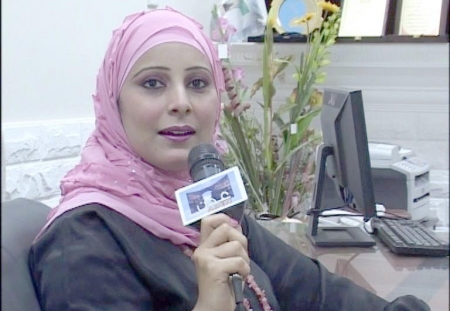 طالبت بكرامة ورد لاعتبار لعدن إعلامية عدنية من تلفزيون عدن تهان ويطرد زميلها المصور في جلسة وزراء اليمن بالعاصمة عدن