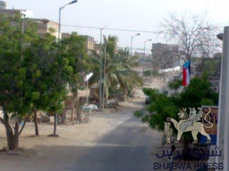 مقتل جنديان دهسا بشاحنة بجوار مطار الريان الدولي بالمكلا