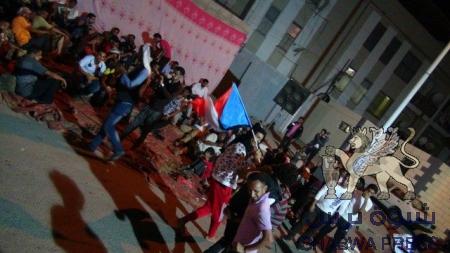 شاهد جديد الأعراس في عدن أغان ثورية وأعلام جنوبية (فيديو )