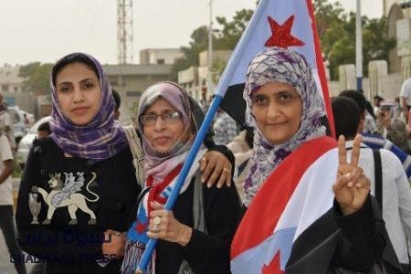 المرأة العدنية الجنوبية حاضرة دائما في كل ميادين الشرف ( صور )