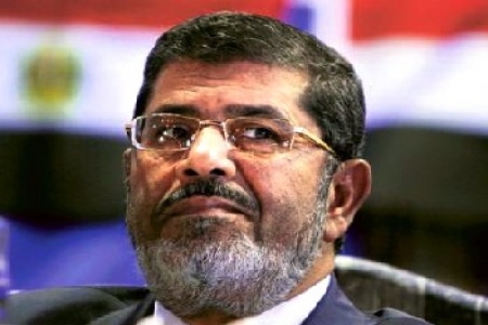 شاهد بالفيديو هجوم كاسح  لشاب من الإخوان على الرئيس مرسي أبكى كل من شاهده