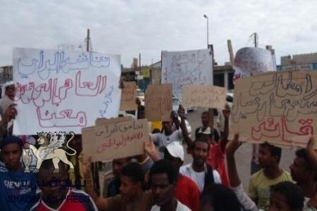 ارتفاع عدد المعتقلين من عمال النضافة بعدن الى 11 عاملا