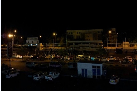 شاهد جماهير الجنوب المحتشدة الآن بساحة العروض (فيديو )