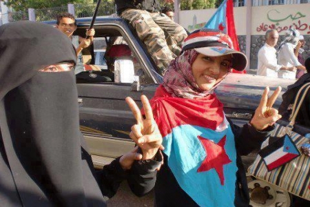 شعب الجنوب بصوت واحد برع يااستعمار (فيديو)