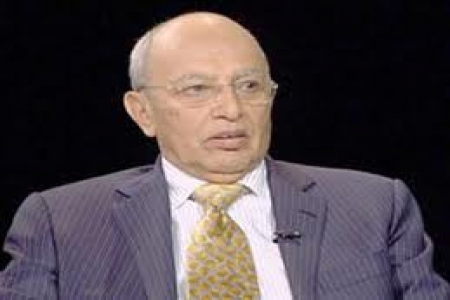 الإرياني يغادر صنعاء وسط أنباء عن تفاقم الخلاف بينه وصالح
