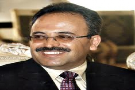 صحيفة :خال هلال يشرع ببيع 20000متر من الأراضي بعدن صرفها له صالح