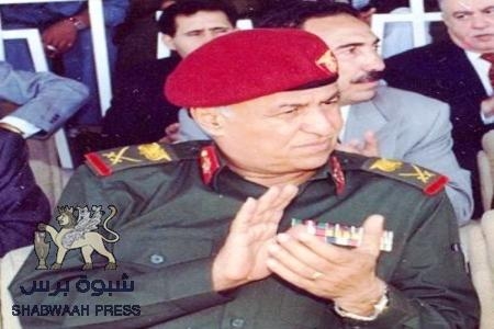 الرئيس هادي يهدد بالاستقالة وتسليم السلطة للجيش