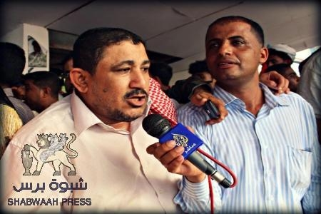 العيسي يوكد عدم استطاعة حزب الاصلاح او غيره اقامة اي فعالية في ساحة الحرية في خورمكسر .