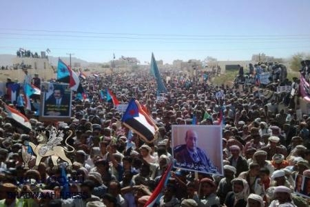 سكاي نيوز:هادي يتوعد المسلحين والحراك يصعد العصيان