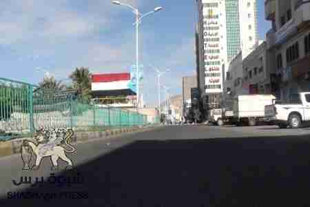 المكلا تستيقط على زخات الرصاص وسط عصيان شامل بالمدينة