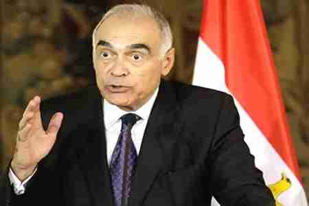 دبلوماسيو مصر في صنعاء وعدن يكثفون اتصالاتهم للأ فراج عن مواطنيهم المختطفين في ابين