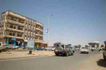 مواجهات بين قوات مسلحة يمنية في مأرب تجبر المواطنين عل النزوح