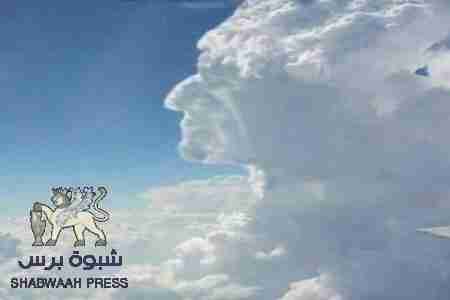 صورة من &lsquo;&lsquo; شبوة &lsquo;&lsquo; تبرز جمال السحب وتشكيلاتها البديعة