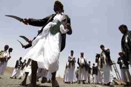 إختطاف 3 من موظفي الصليب الأحمر باليمن