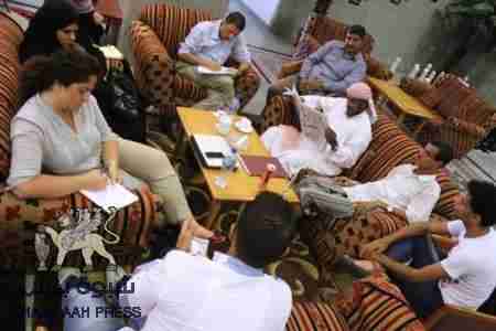 وفد من مفوضية حقوق الإنسان يلتقي بنشطاء من الحراك السلمي الجنوبي بالعاصمة عدن