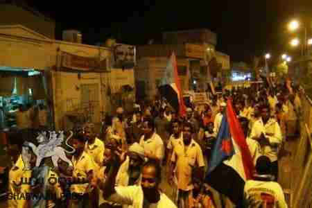 مسيرة حاشدة في سيئون تتضامن مع ضحايا حوطة شبام وتشيد بدور ابناء العاصمة عدن في طرد لجان "الحوار" اليمنية