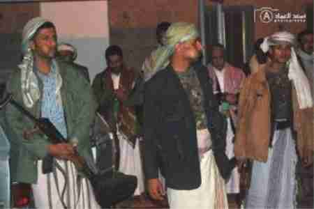 بشائر الدولة المدنية اليمنية القادة تجسدها صور مرافقي وزير الداخلية