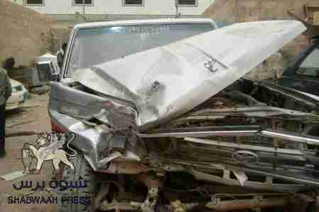 طقم عسكري يستهدف سيارة الناشط الحراكي همام بن لكسر ويلحق بها أضرارا فادحة