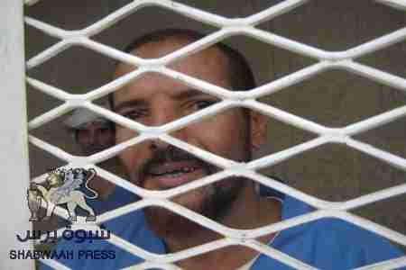 عاجل : الأسير المرقشي يدخل يومه الثالث في الإضراب عن الطعام واسرته تحمل السلطات اليمنية وأعضاء الحوار مسئولية حياته