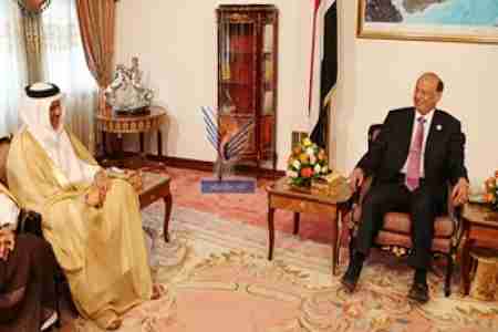 الرئيس هادي يستقبل عبداللطيف الزياني