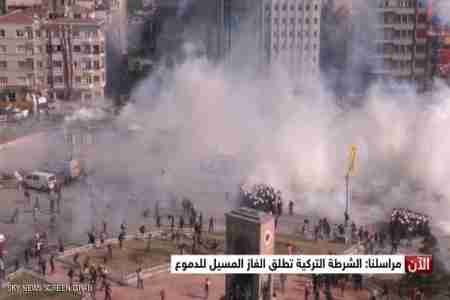 الشرطة التركية تقتحم ميدان تقسيم