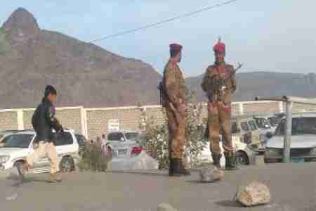 عاجل .. دوي انفجارات عنيفة في معسكر اللواء 119 مشاة في أبين