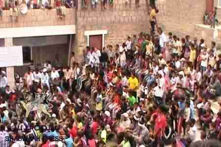 مهرجان ثوري كبير في معربان يافع لخمس مدارس كرمت معلميها القدماء وطلابها الاوائل وقيادات الحراك تزور مراكز امتحانية