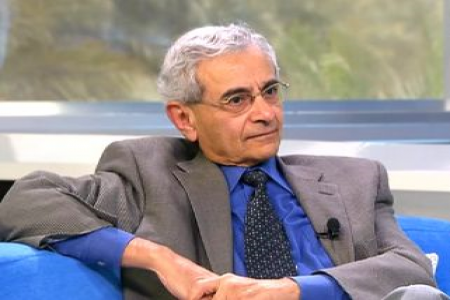ماذا تريدين يا صنعاء من عدنٍ  من المكلّا ومن لحجٍ ومن تُبَنِ؟