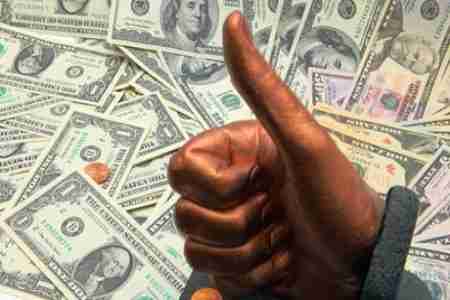 المال والجمال في صنعاء .. يفتت مجموعة محمد علي احمد في الحوار الوطني