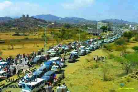 سقوط جريحين في الملاح من ابناء يافع في الموكب العائد من عدن بنقطة عسكرية