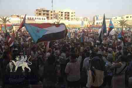 قناة عدن لايف تحرف البيان السياسي الصادر عن مليونية الذكرى الـ 50 لثورة أكتوبر