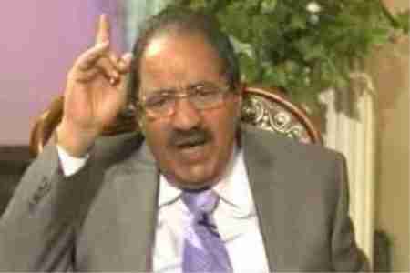 عبده الجندي يقسم يمين أنه لا يملك حق القات