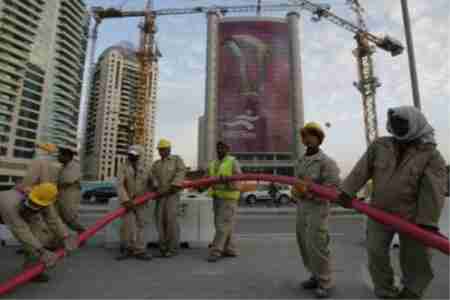 من أجل كأس العالم : قطر تشغل مليون 750 الف عامل وتسثني اليمنيين