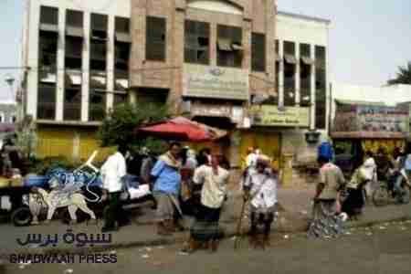 أمن عدن يوقف مدير بريد الشيخ عثمان على خلفية نهب مبلغ 23 مليون