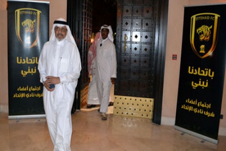 الاتحاد في ورطة بسبب 100 مليون ريال