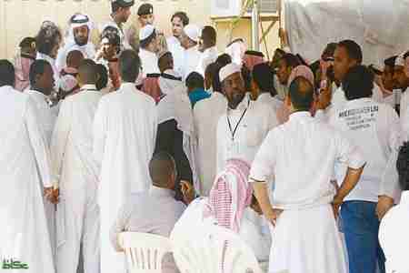 ارتفاع أجور العمالة في السعودية 300% بعد مغادرة مليون عامل والبناء والعقار الأكثر تضررا