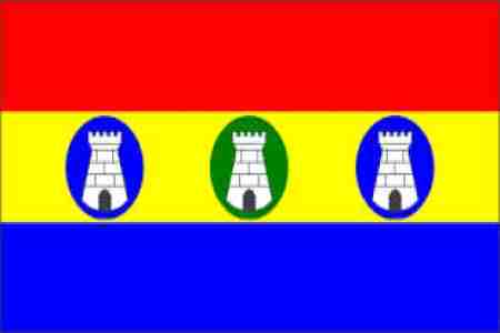 &lsquo;&lsquo; الكلالي &lsquo;&lsquo; يحمل علم الدولة القعيطية في العرض العسكري الكبير في القاهرة