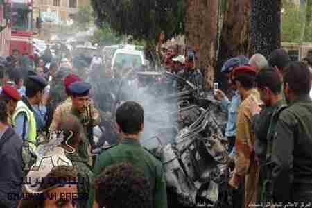 الفوضى تعم وزارة الدفاع اليمنية بعد التفجير وقتلى وجرحى كثيرين