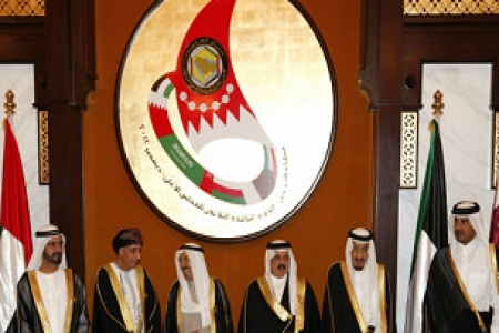 عمان تلوح بالانسحاب من مجلس التعاون الخليجي إذا تحول اتحادا